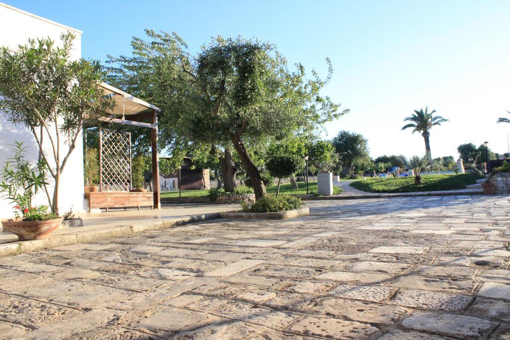 Masseria Valente オストゥーニ エクステリア 写真